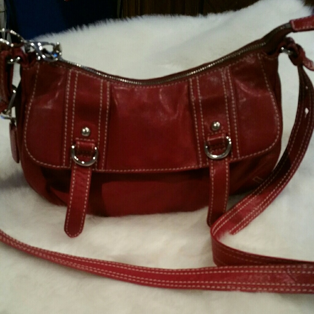 Red leather shoulder bag by NikiJodi